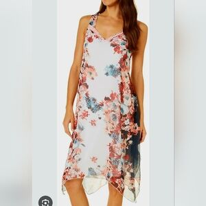 ONE WORLD Sleeveless Sharkbite Hem  Floral Dress - Red, Blue, White